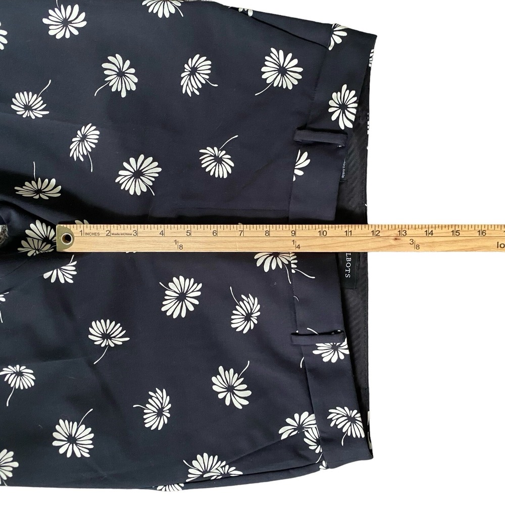 Talbots Hampshire Ankle Pants 10P Floral Black White High Rise Cottage Casual - Picture 5 of 9